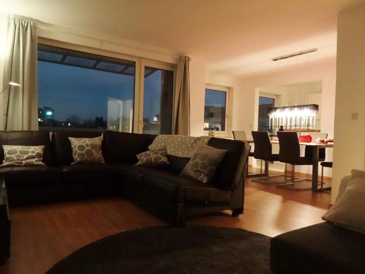 Moderne Am Bahnhof Mit Direkter S-bahn Verbindung Nach Muenchen Appartement