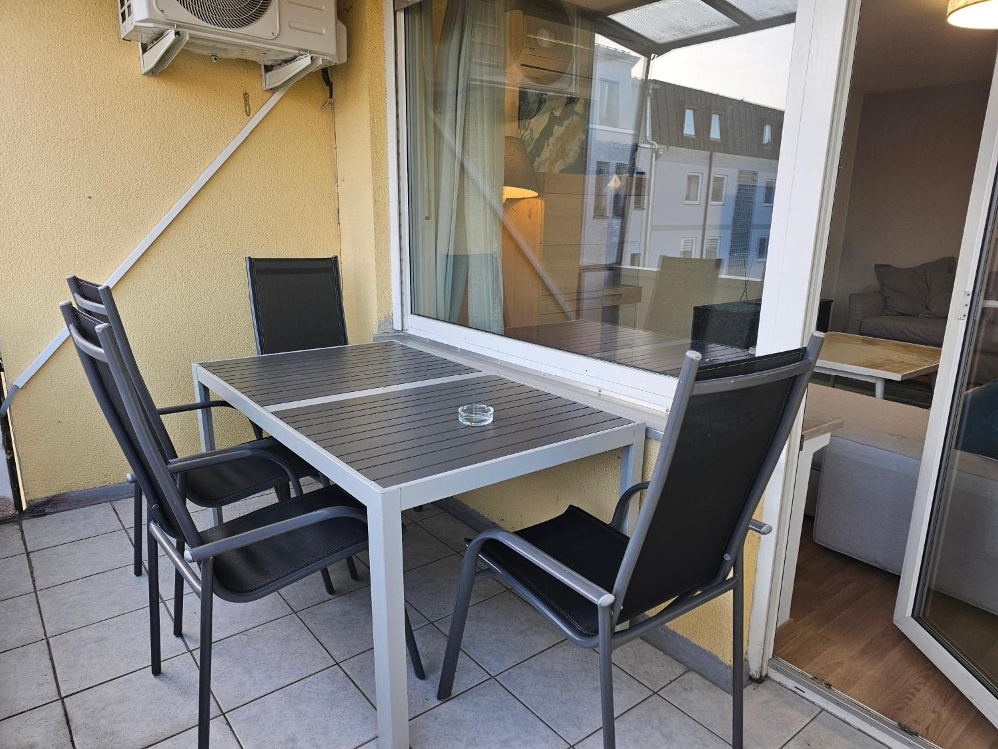 Moderne Am Bahnhof Mit Direkter S-bahn Verbindung Nach Muenchen Appartement *